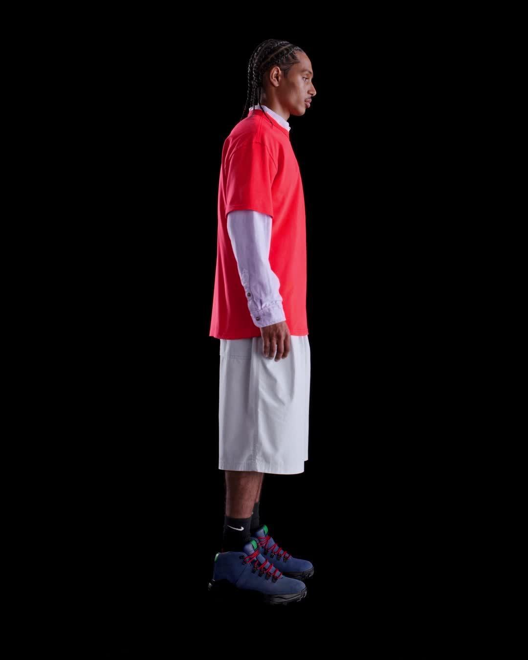 Nike Sportswear Premium Essentials Men's T-Shirt Product Image