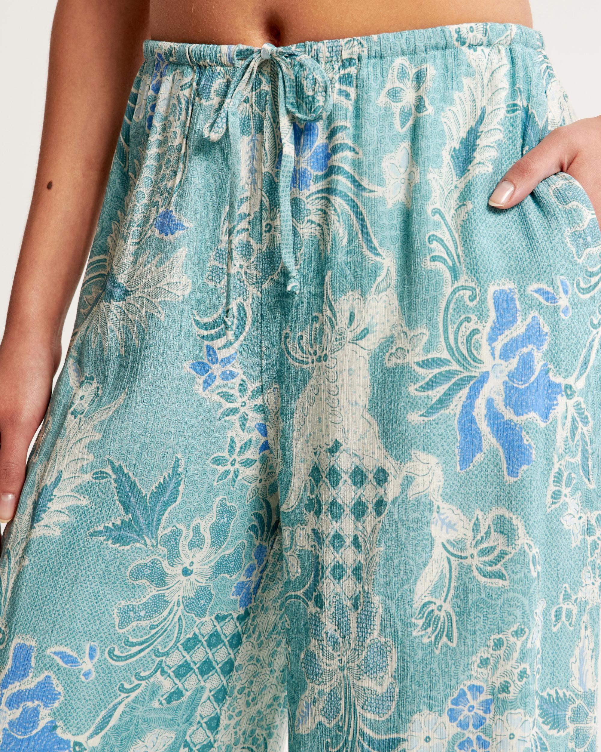 Crinkle Textured Pull-On Palazzo Pant Product Image