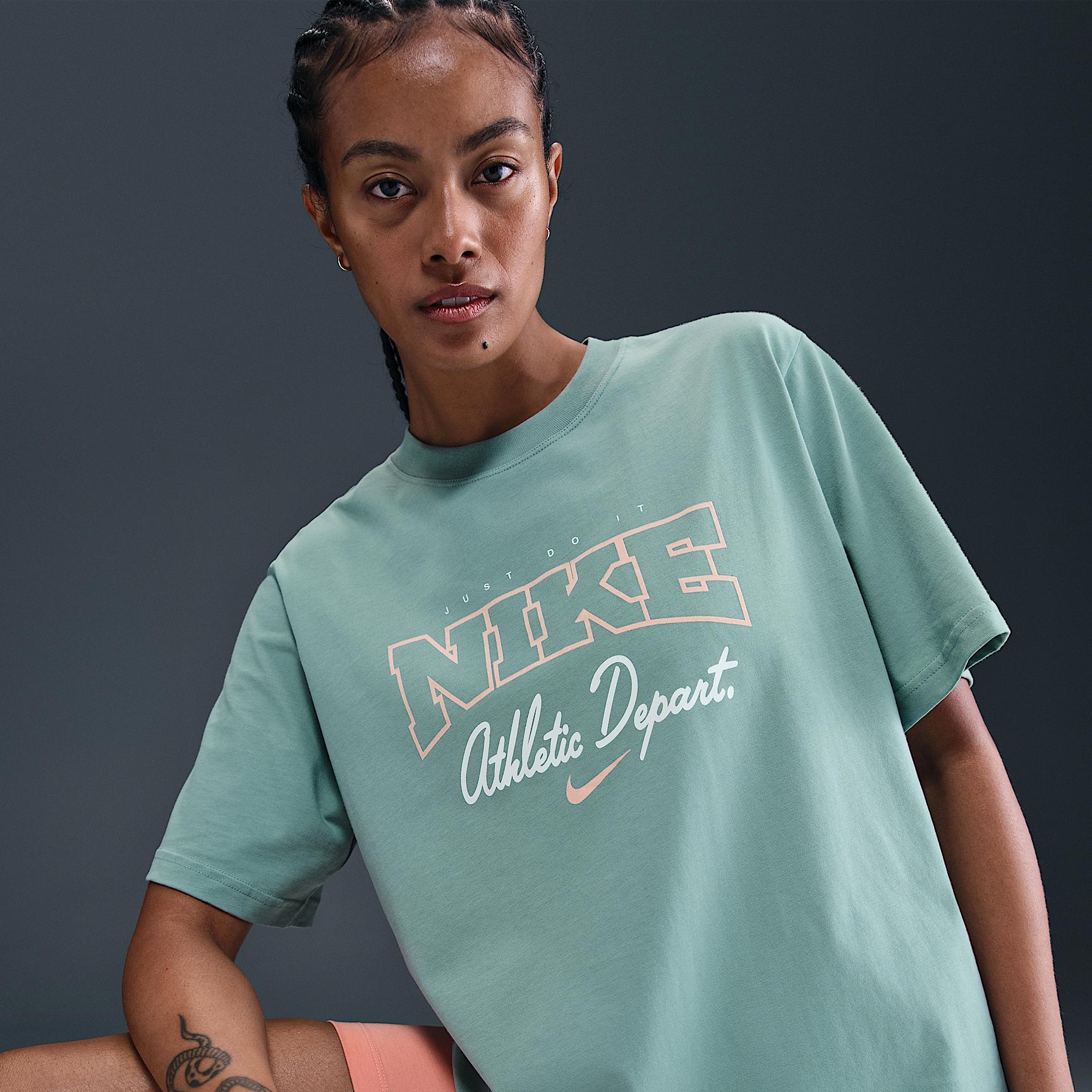 Nike Sportswear Women's Loose Short-Sleeve Graphic T-Shirt Product Image