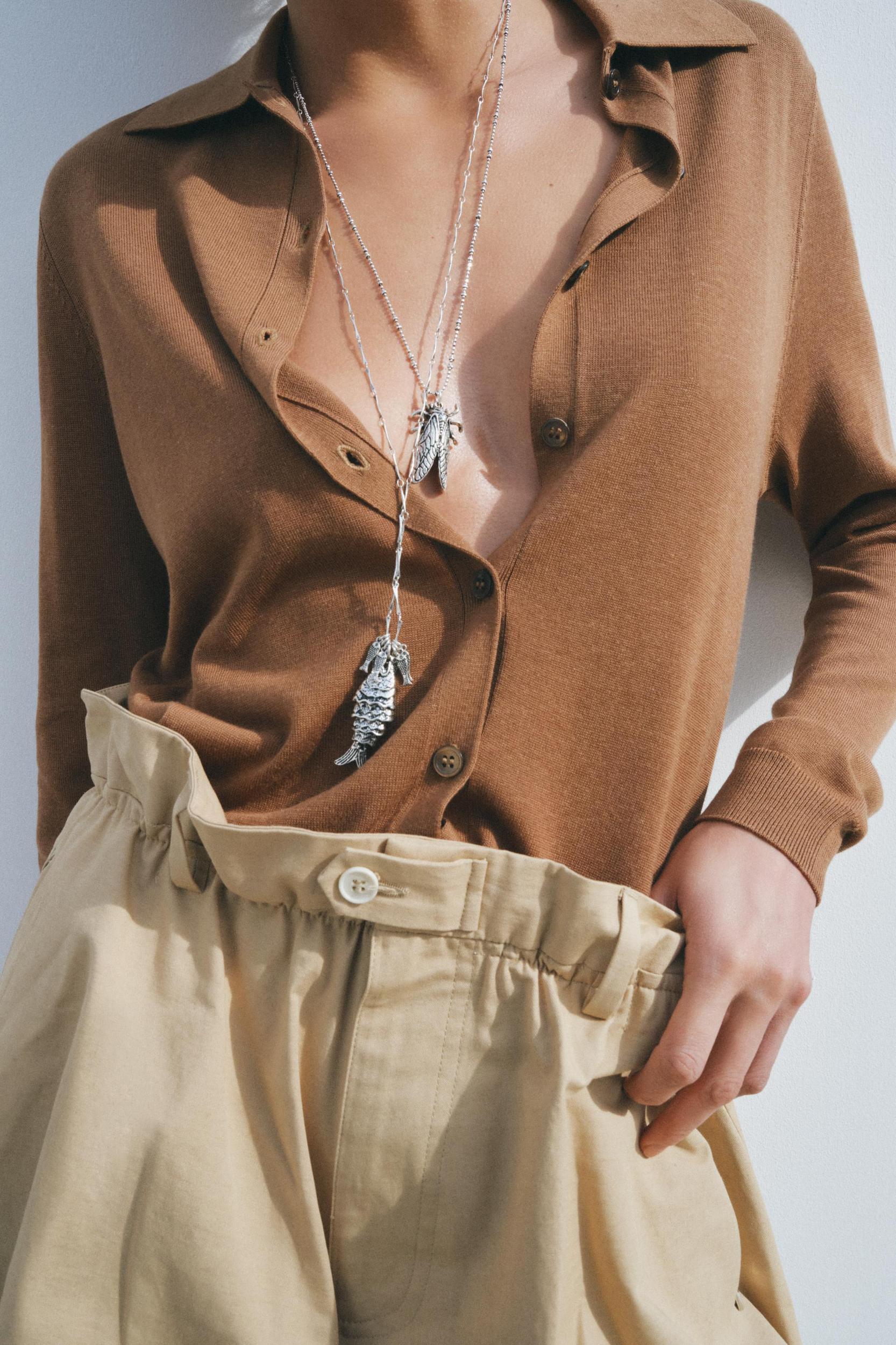 PLAIN POLO COLLAR CARDIGAN Product Image