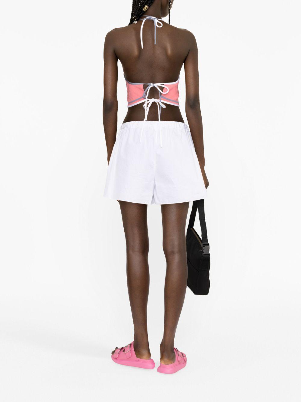 sleeveless cropped top  Product Image