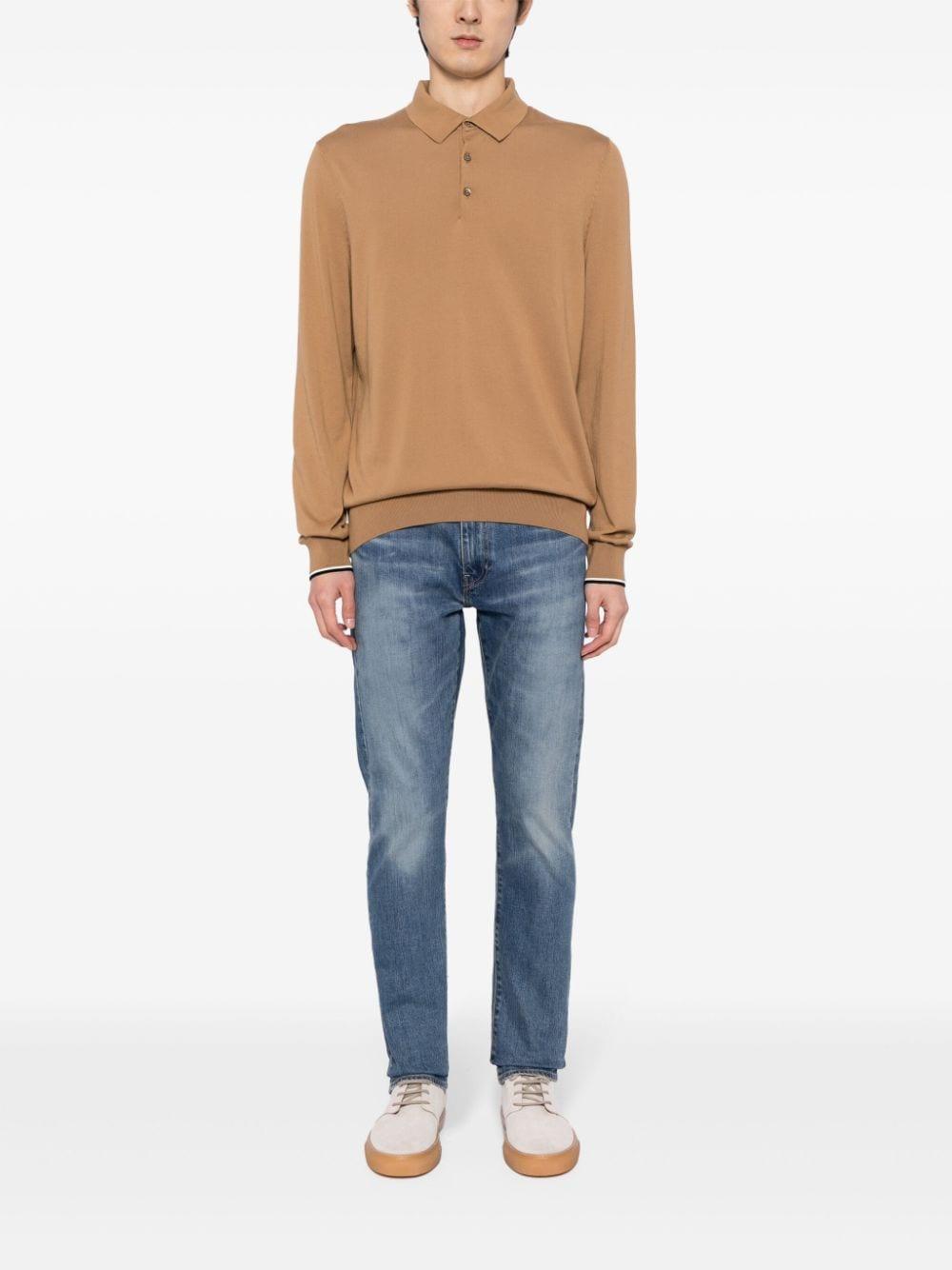 Outfit