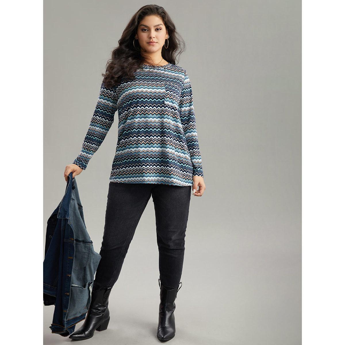 Plus Size Contrast Wave Striped Patched Pocket T-shirt Multicolor Women Casual Printed Geometric Round Neck Dailywear T-shirts BloomChic 22-24/3X Product Image