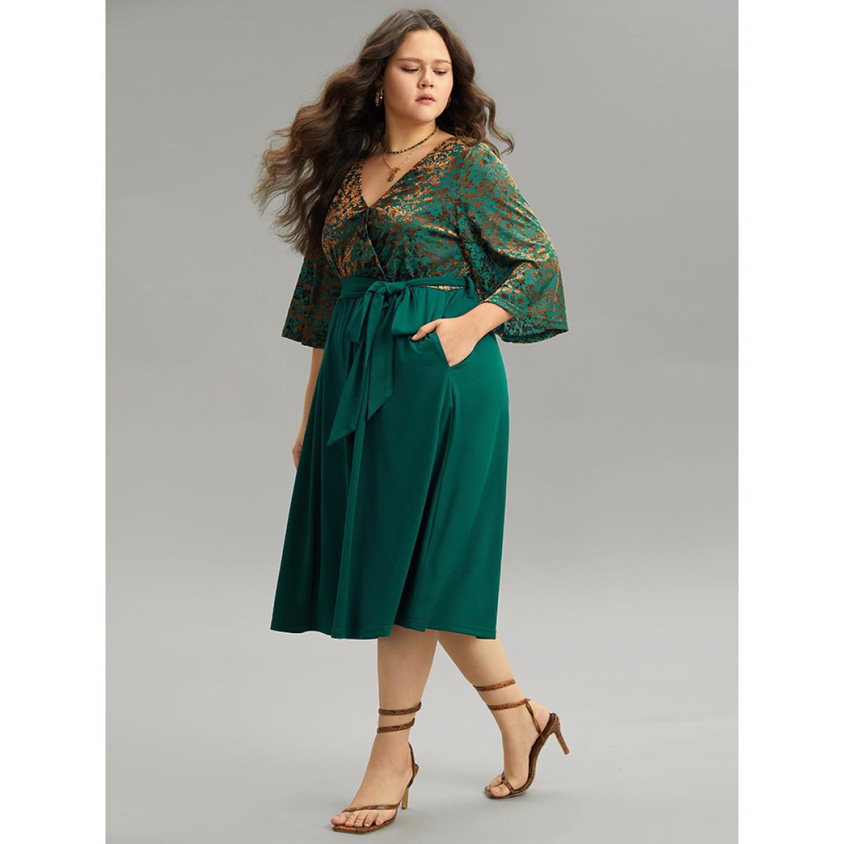 Plus Size Silhouette Floral Print Belted Patchwork Velvet Dress Emerald Women Vacation Wrap Overlap Collar Elbow-length sleeve Curvy Midi Dress BloomChic 10/M Product Image