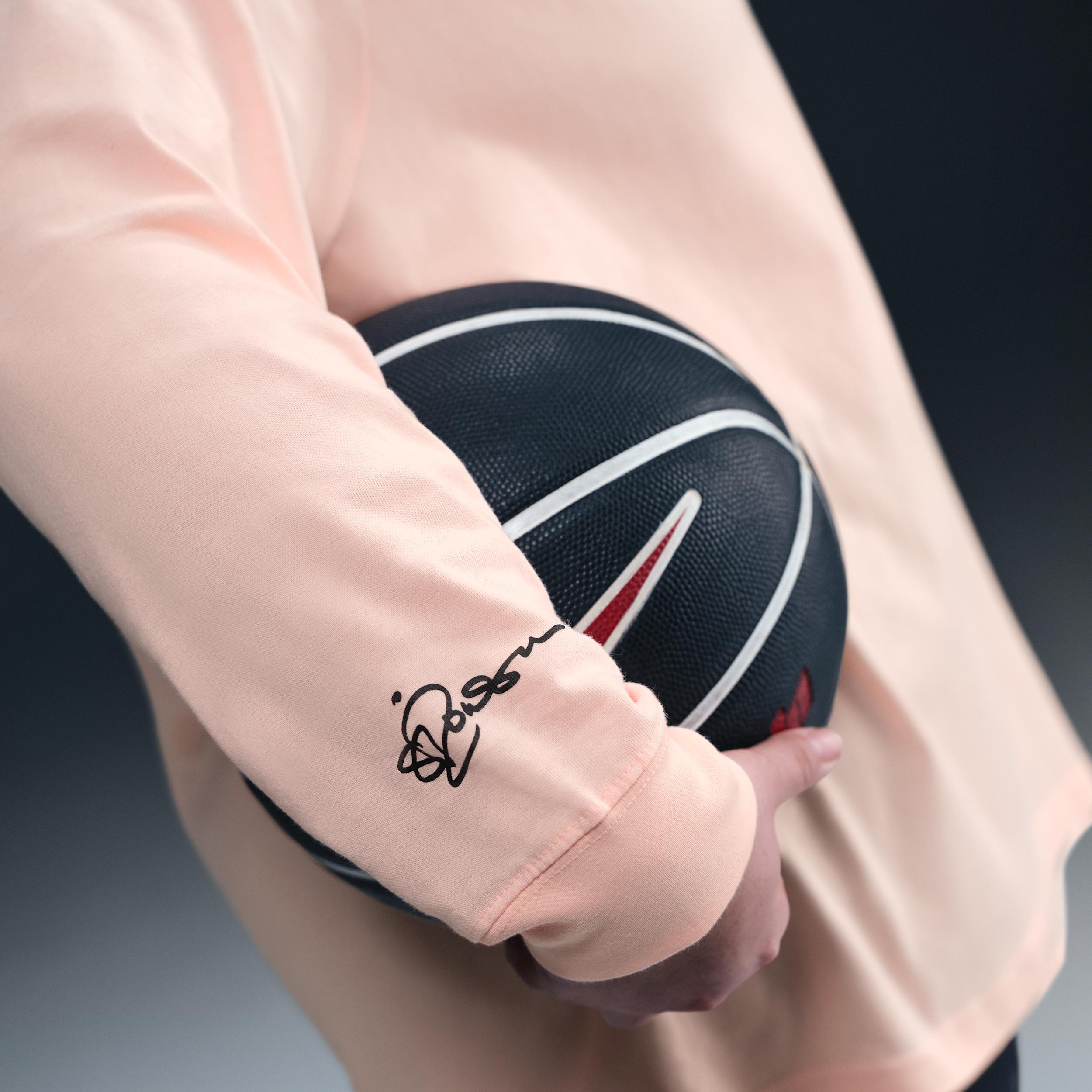 Nike Womens Sabrina Long-Sleeve Basketball T-Shirt (Plus Size) Product Image