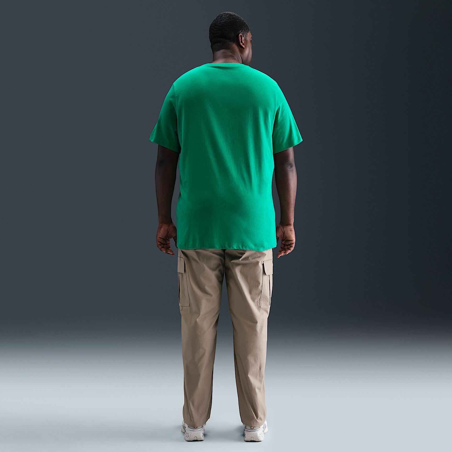 Nike Sportswear Club Men's T-Shirt Product Image