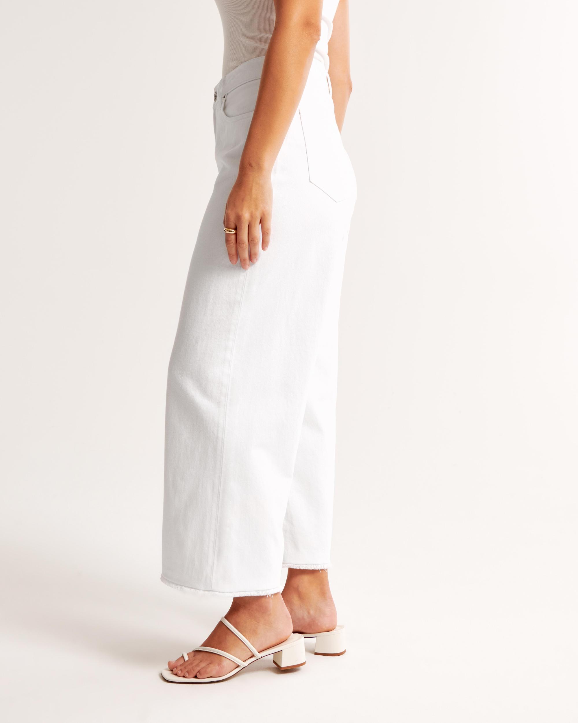 Curve Love High Rise Cropped Wide Leg Jean Product Image