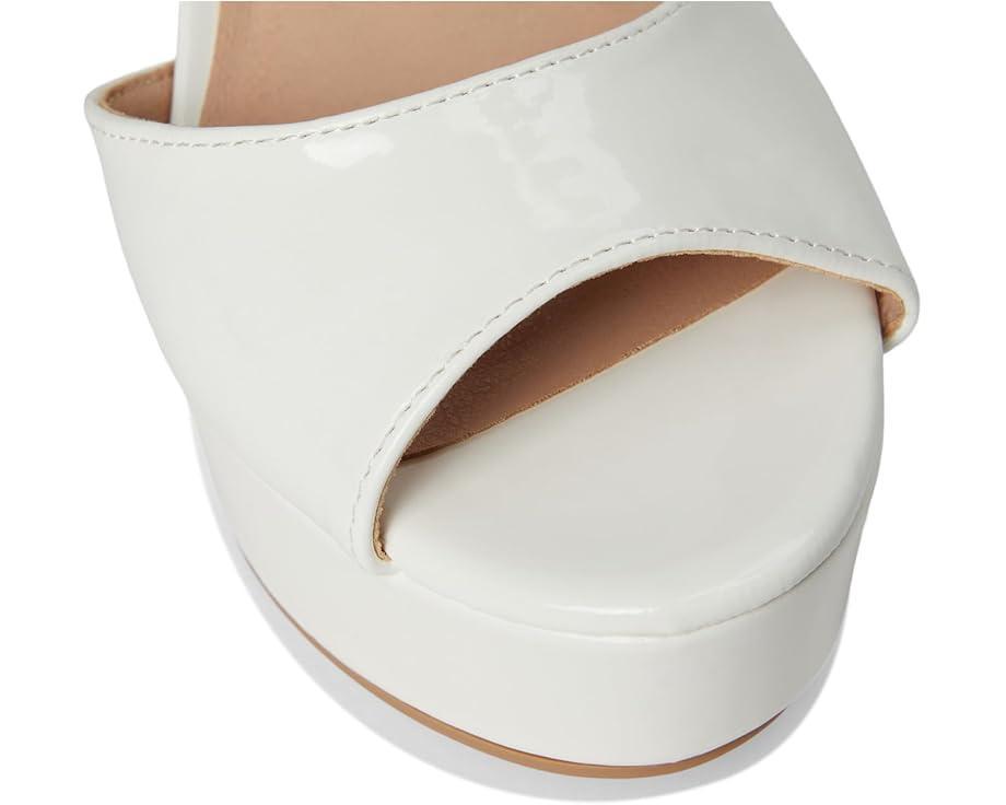Women's Chinese Laundry Theresa Product Image