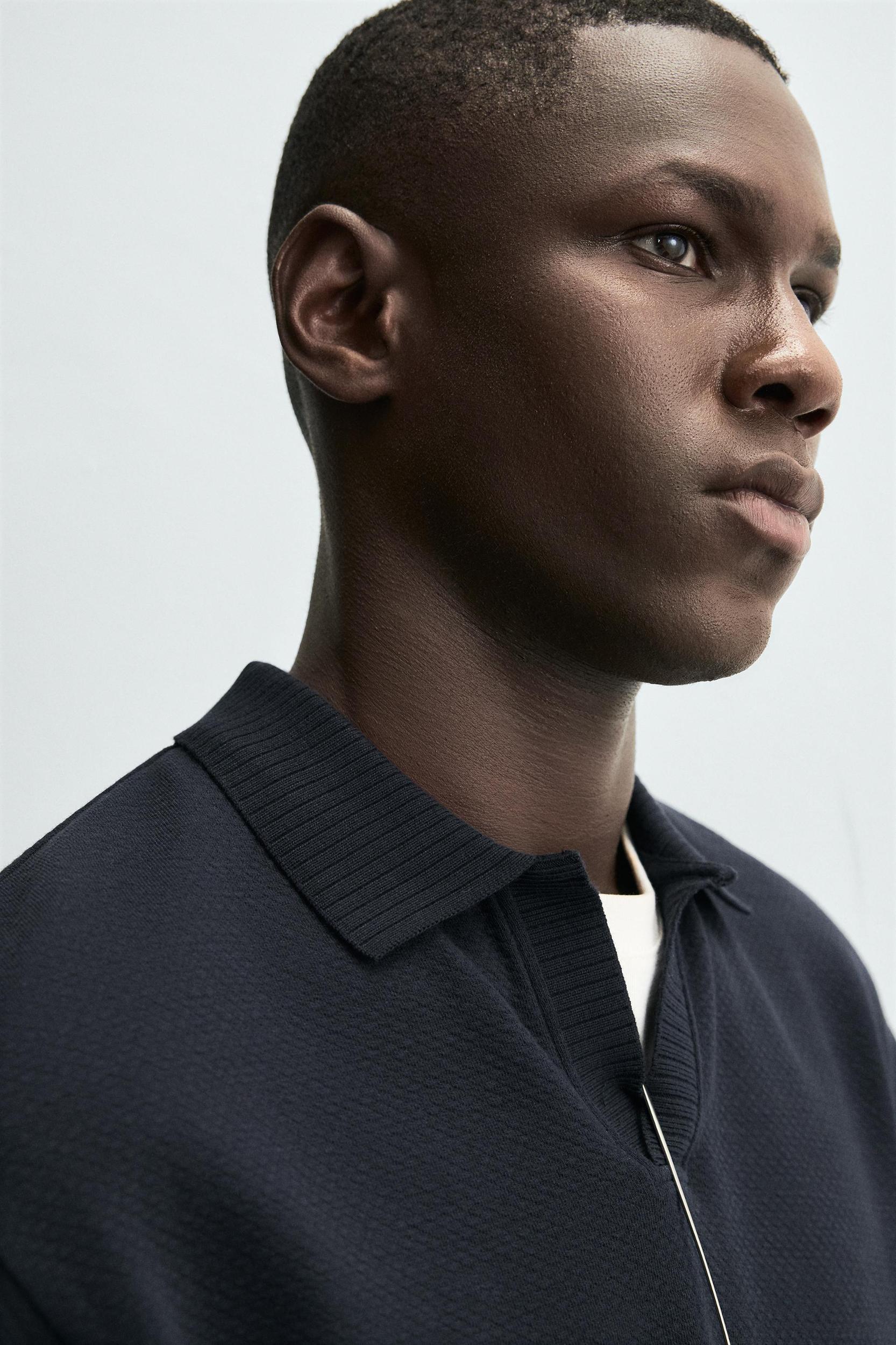 TEXTURED REGULAR FIT POLO SHIRT Product Image