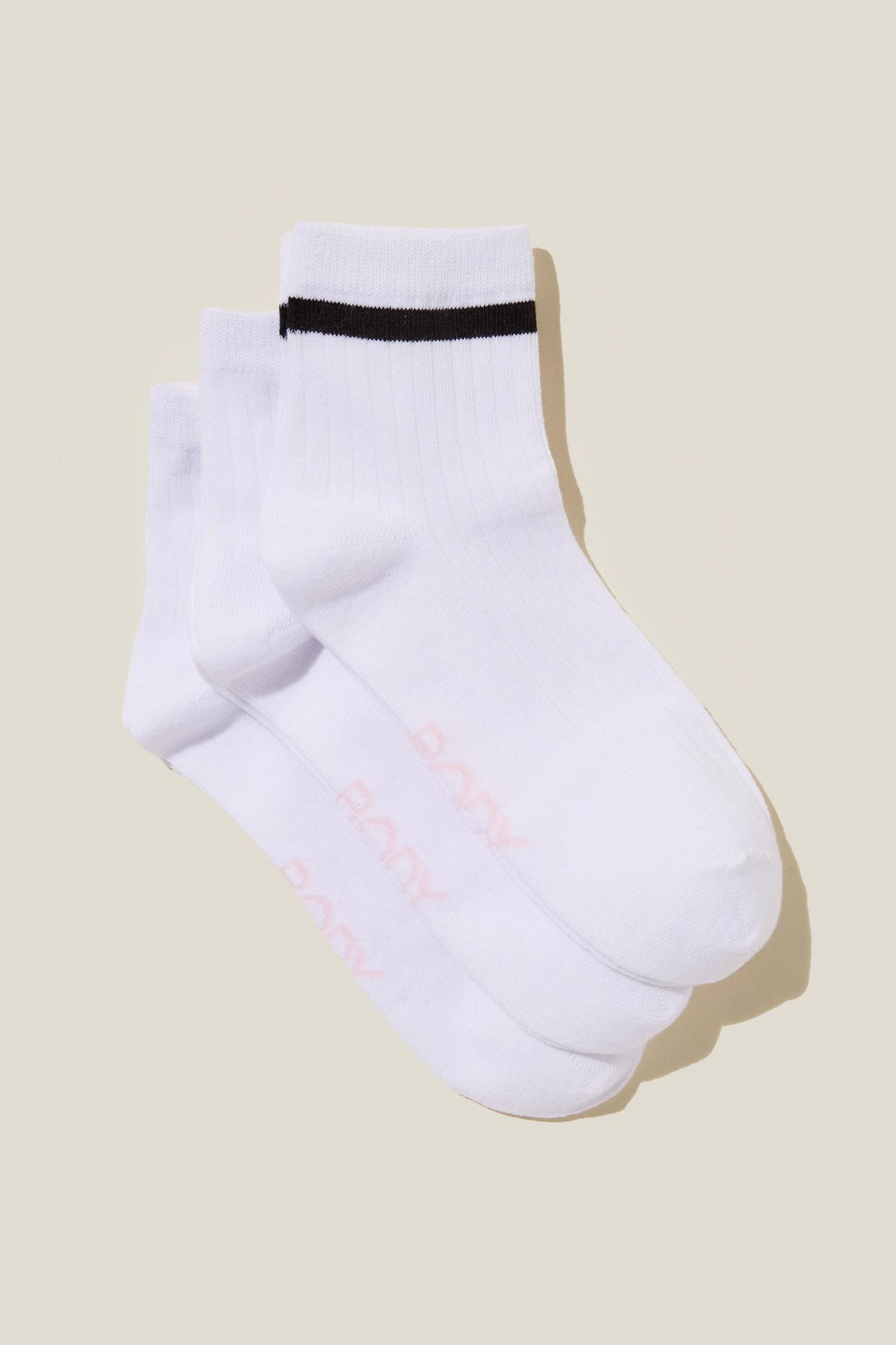 Body Mid Crew Socks 3Pk Product Image