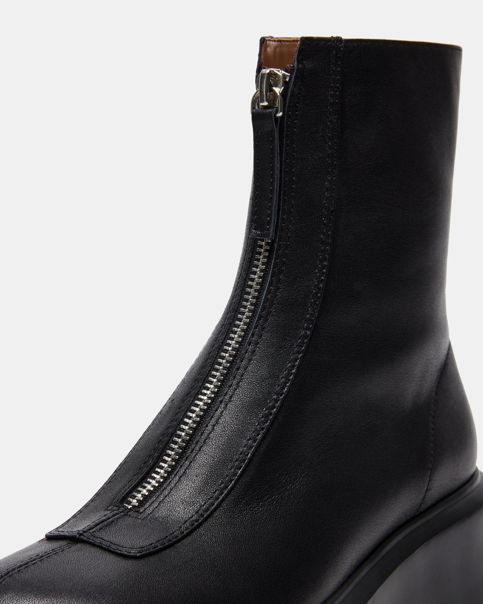JONES BLACK LEATHER Female Product Image