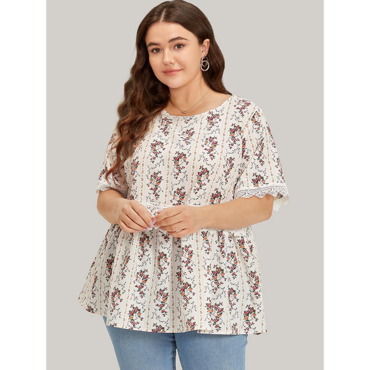 Plus Size White Ditsy Floral Lace Panel Elastic Waist Blouse Women Elegant Short sleeve Round Neck Dailywear Blouses BloomChic 28/5X Product Image