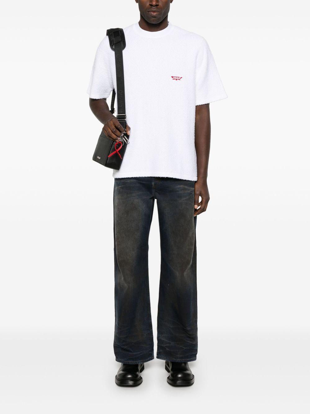 cloth-effect T-shirt Product Image