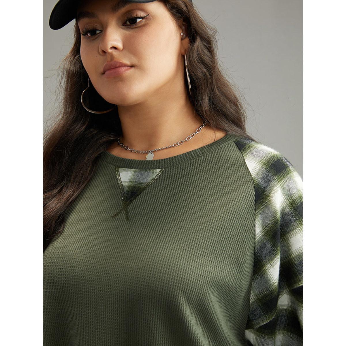 Plus Size Plaid Patchwork Rib Knit Elastic Cuffs Sweatshirt ArmyGreen Women Casual Elastic cuffs Plaid Round Neck Dailywear T-shirts BloomChic 26/4X Product Image