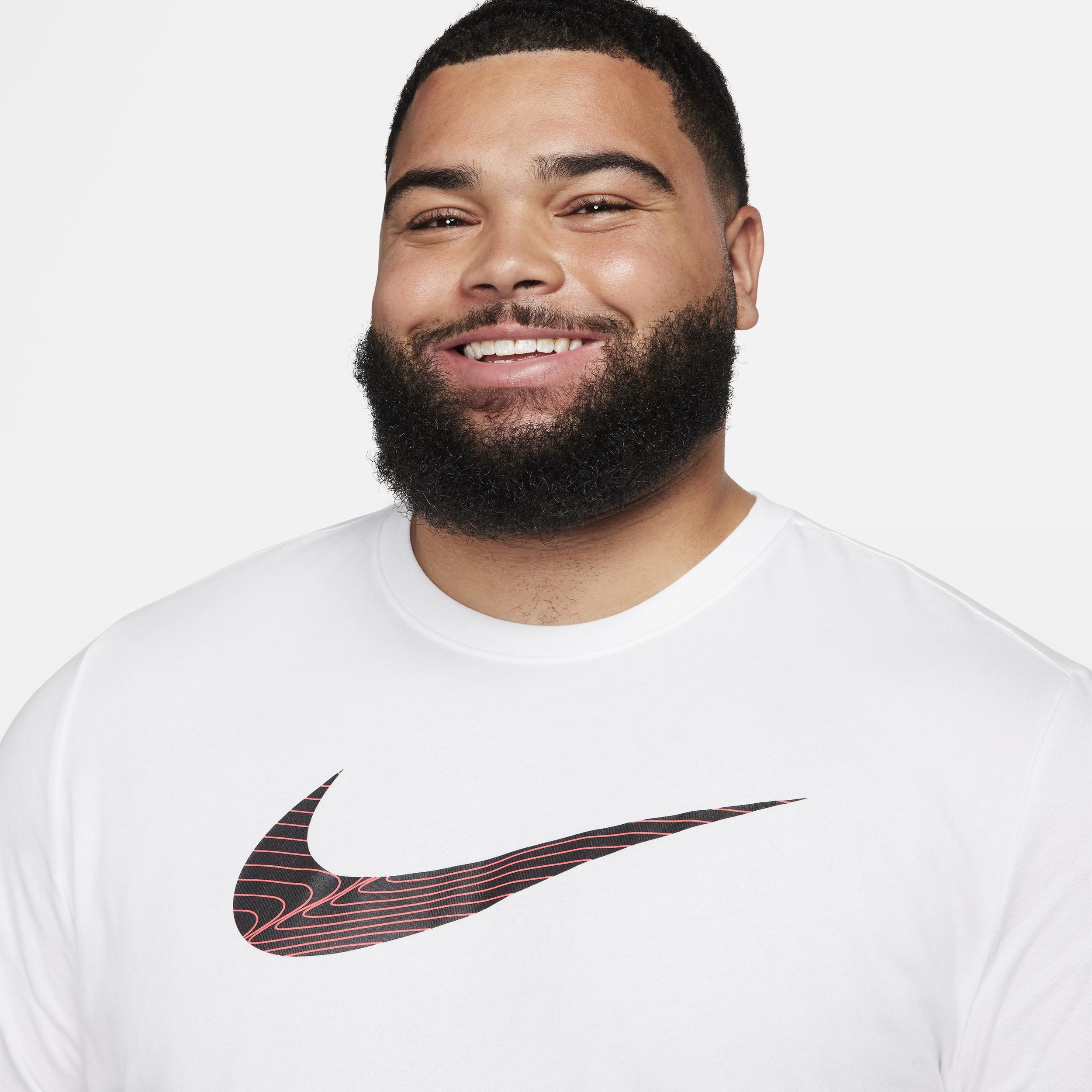 Nike Men's Dri-FIT Fitness T-Shirt Product Image