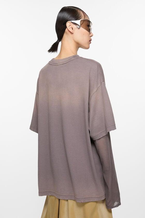 Layered print t-shirt Product Image