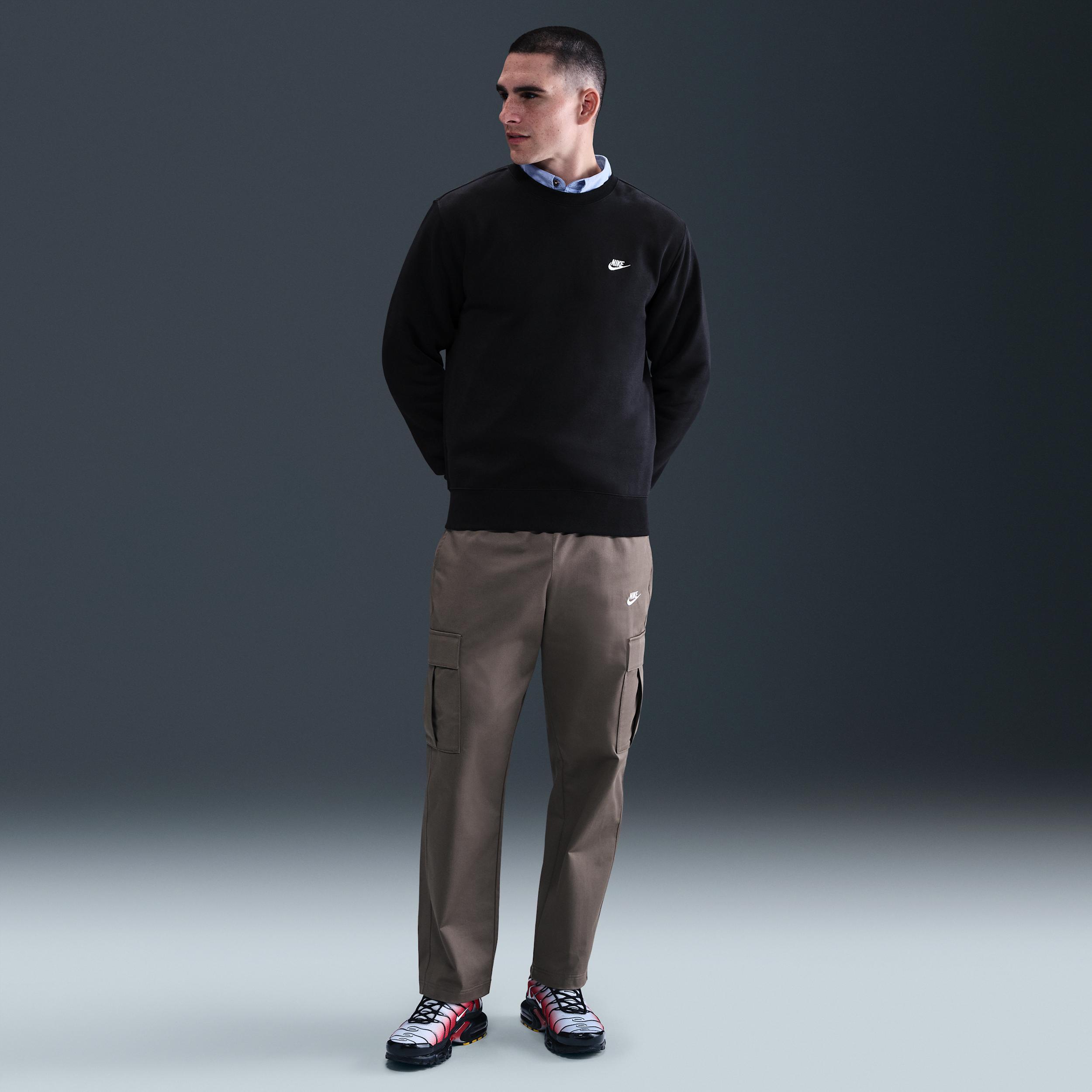 Nike Men's Club Fleece Crew Product Image