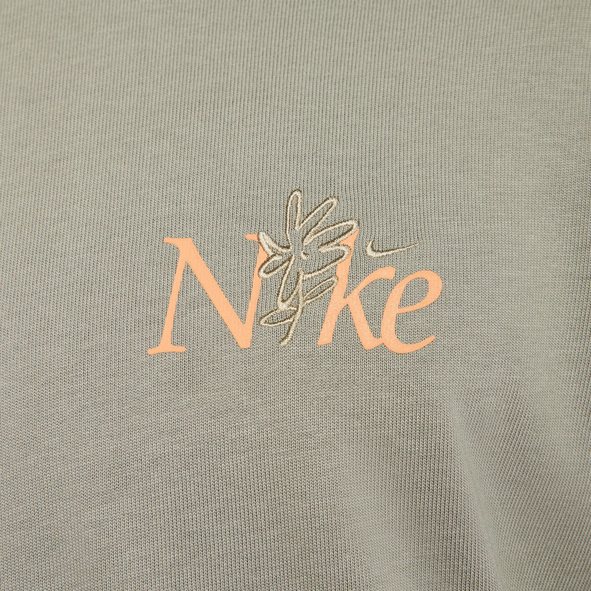 Men's Nike Sportswear Max90 T-Shirt Product Image