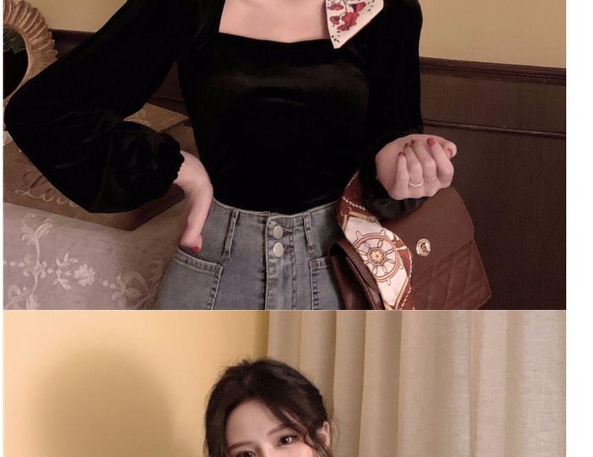Long-Sleeve Square Neck Plain Velvet Slim Fit Top Product Image