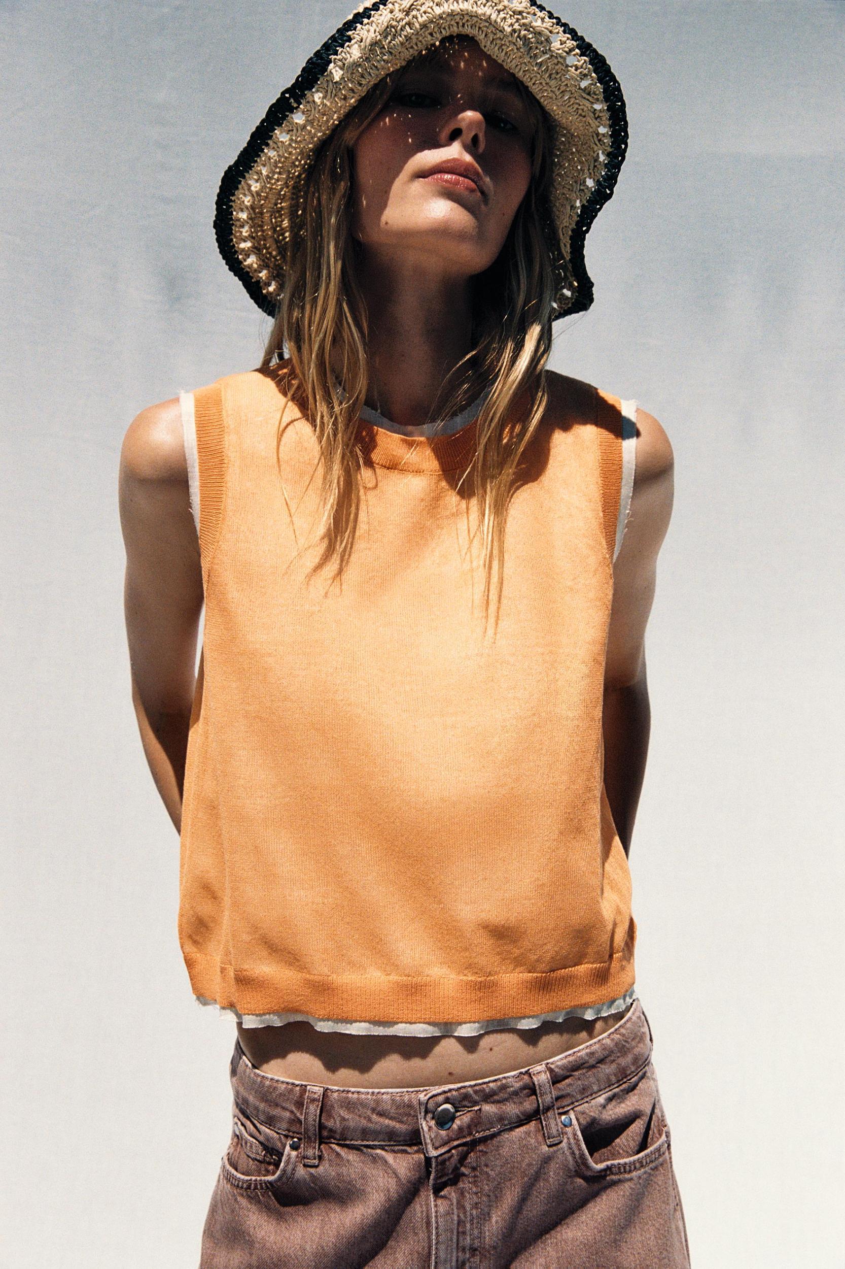DOUBLE LAYER KNIT LINEN BLEND TOP Product Image
