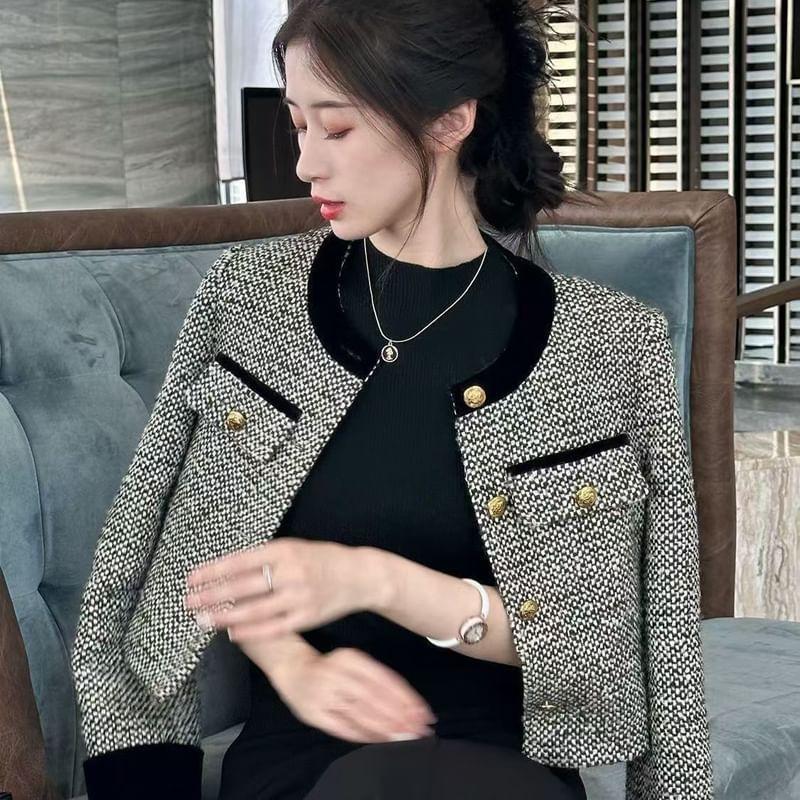 Crew Neck Contrast Trim Button-Up Tweed Crop Jacket Product Image
