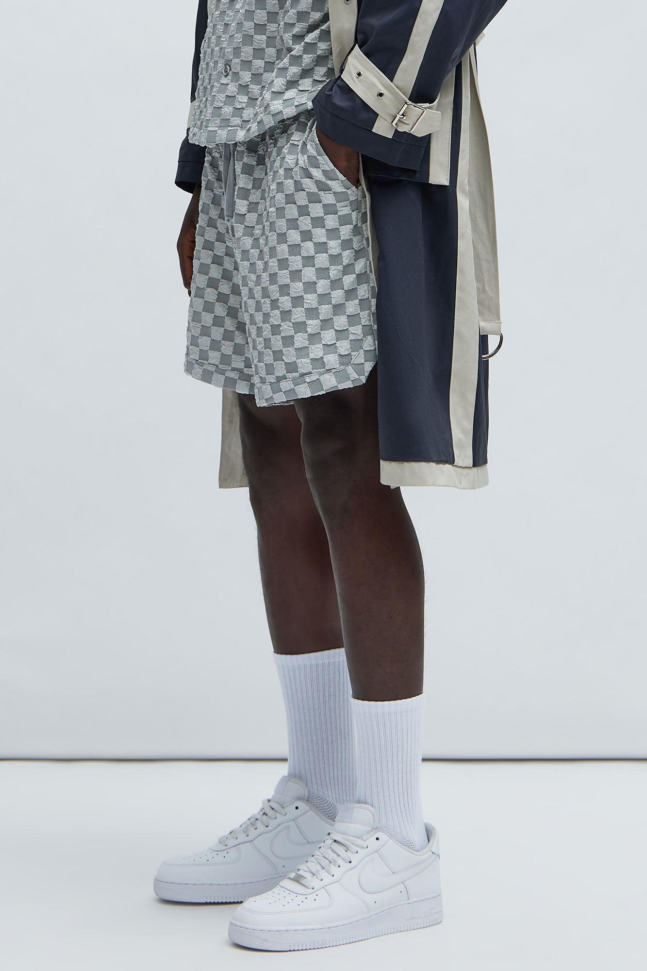 Crinkled Checkers Shorts - Grey Product Image