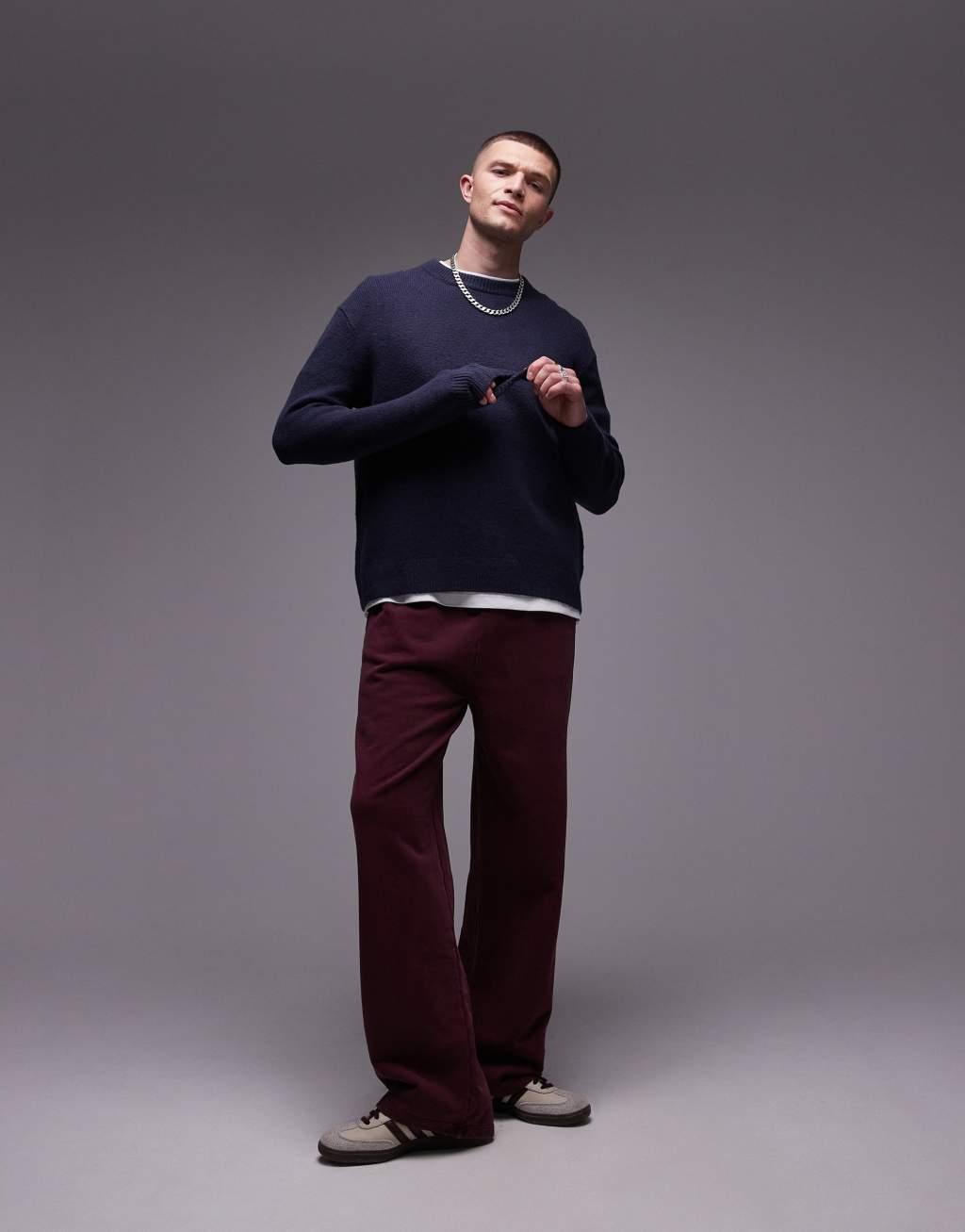 ARKET knit crew neck sweater in navy blue Product Image