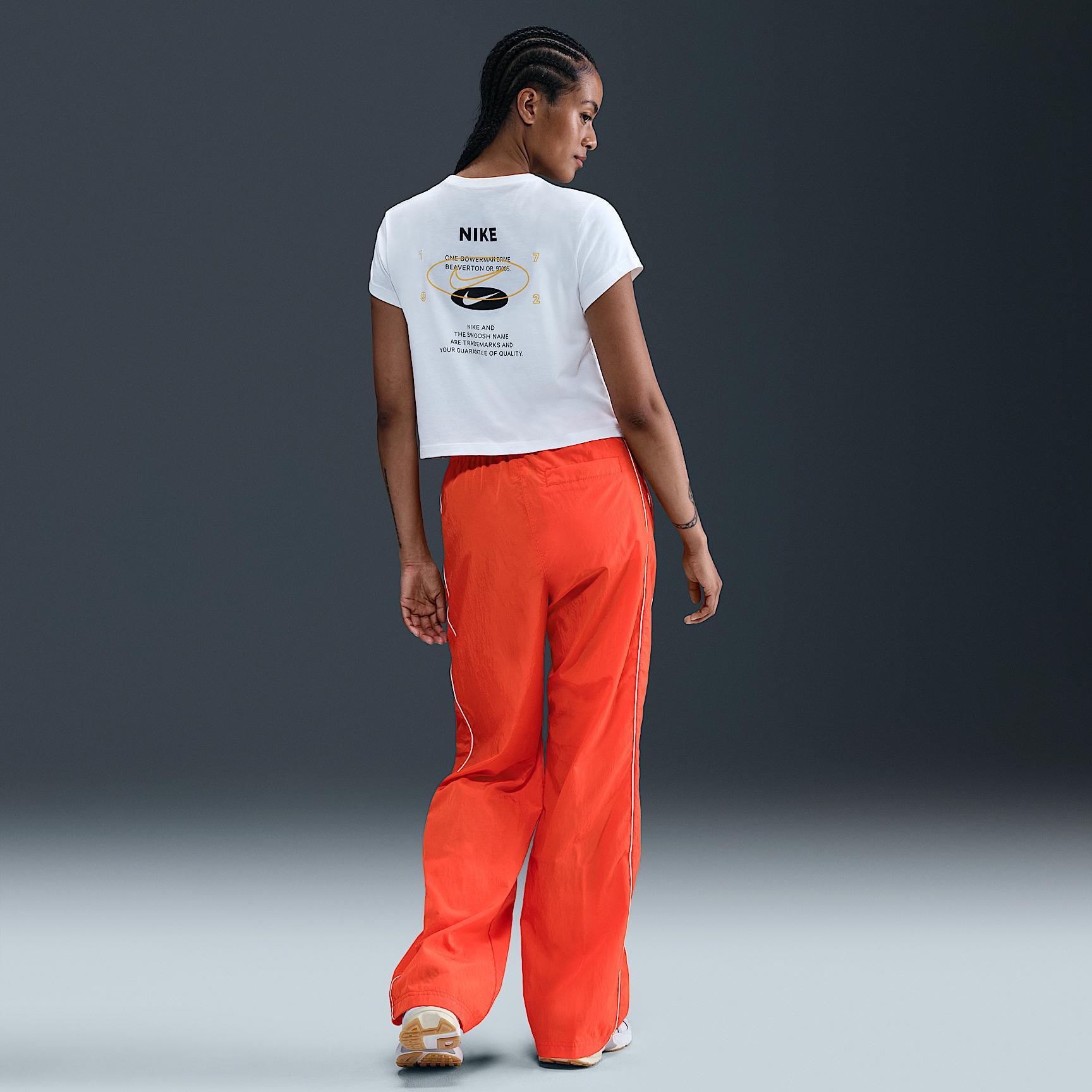 Nike Windrunner Women's High-Waisted Woven Open-Hem Pants Product Image