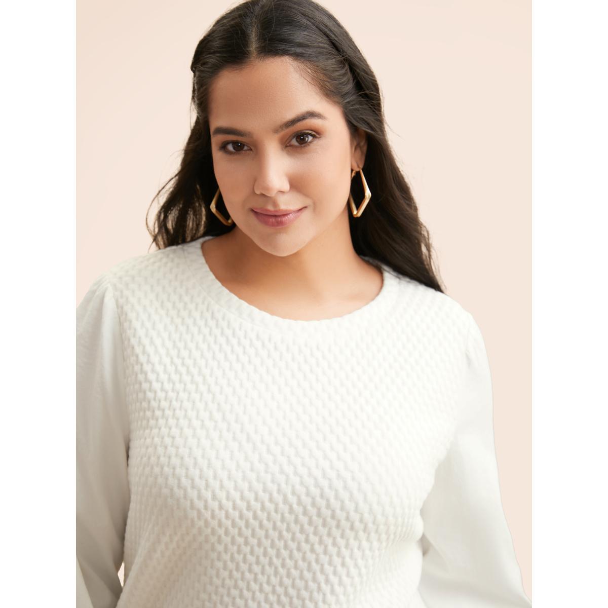 Plus Size Round Neck Texture Patchwork Sweatshirt Women Opticwhite Casual Texture Round Neck Everyday Sweatshirts BloomChic 30/6X Product Image