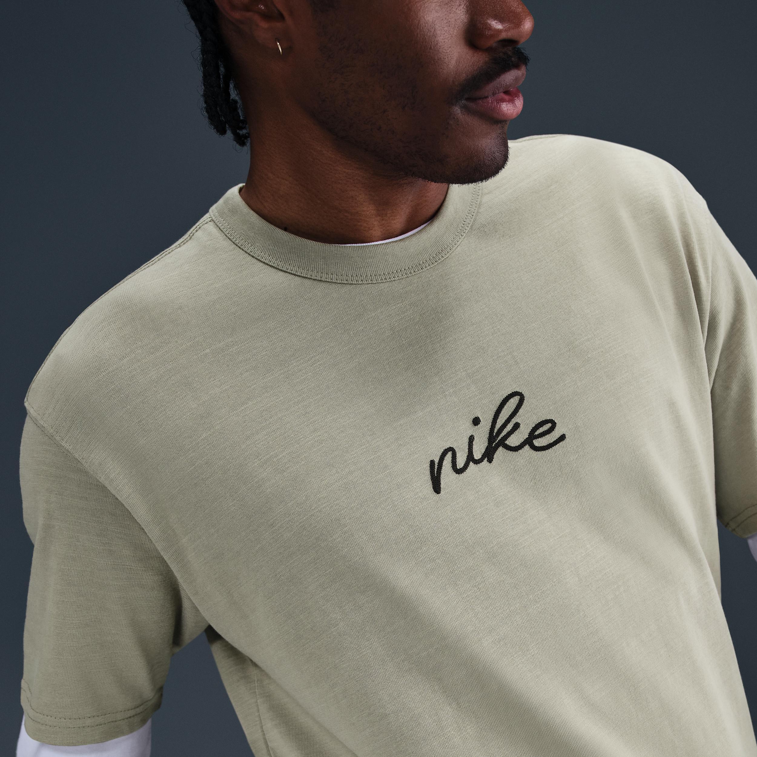 Nike Sportswear Premium Essentials Men's T-shirt Product Image