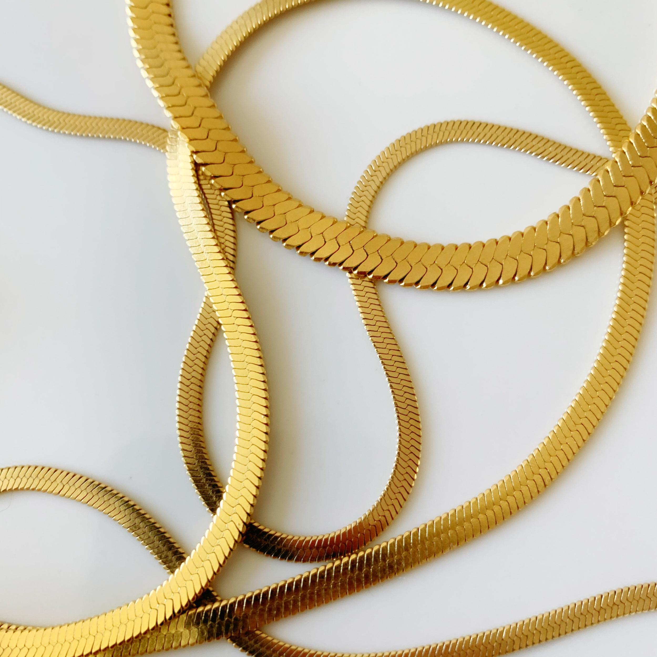 Shining Snake Necklace Product Image