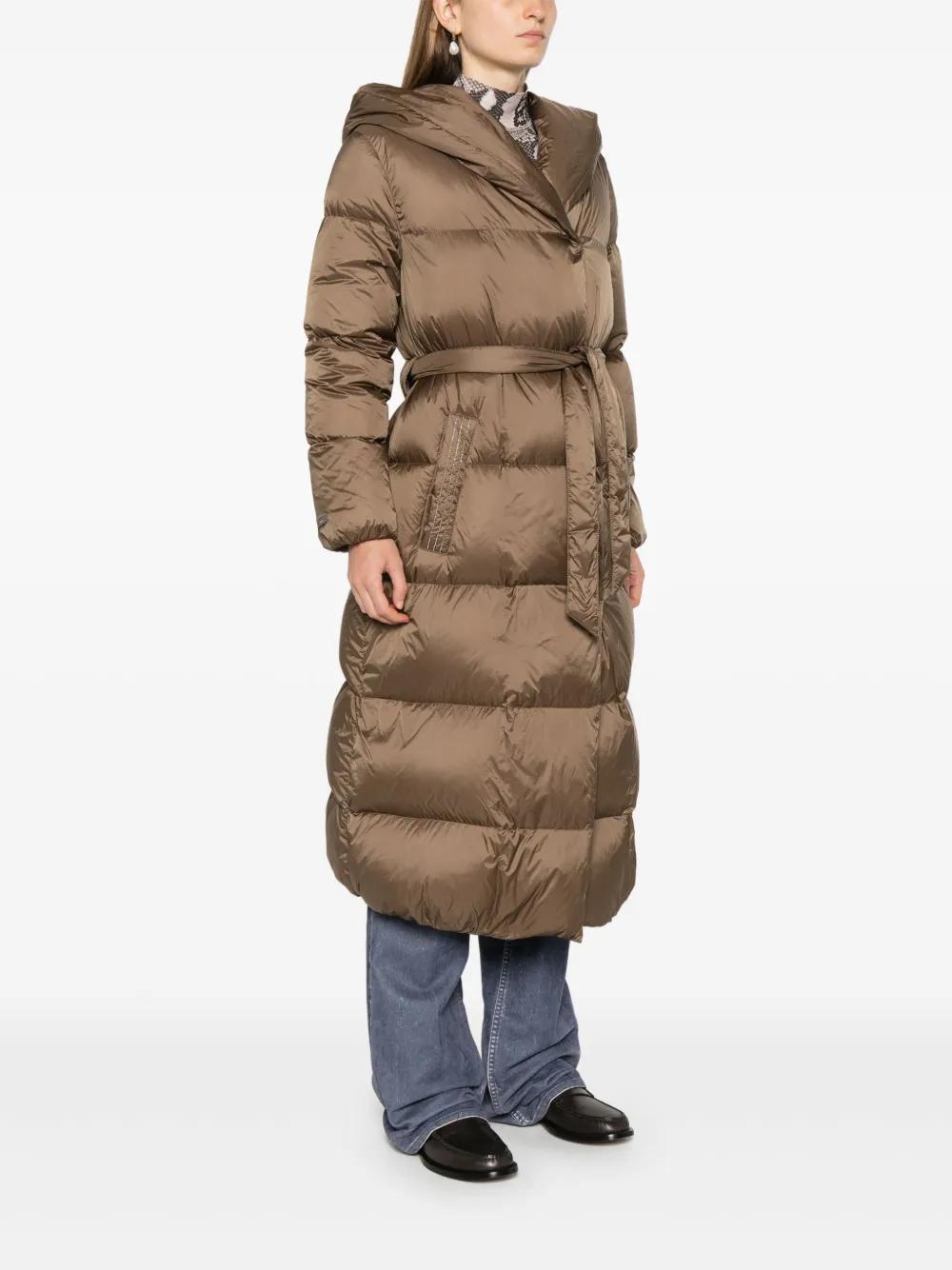 padded coat Product Image