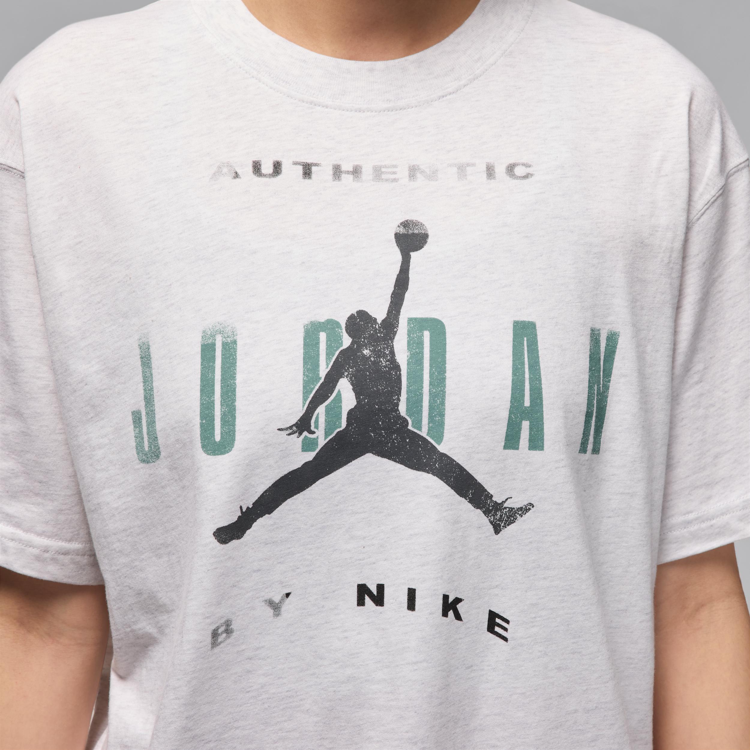 Jordan Flight Women's Graphic T-Shirt Product Image