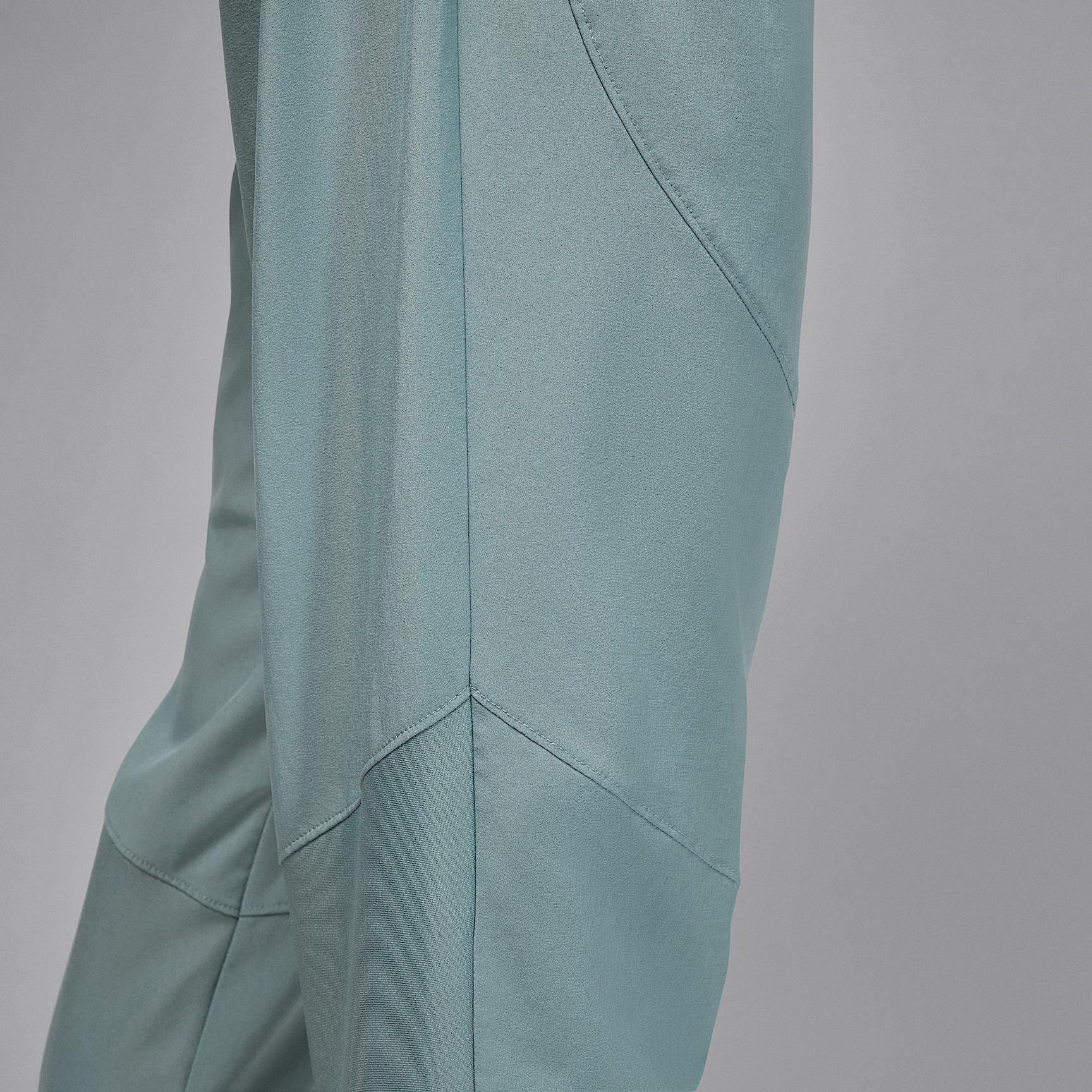 Jordan Sport Men's Dri-FIT Woven Pants Product Image