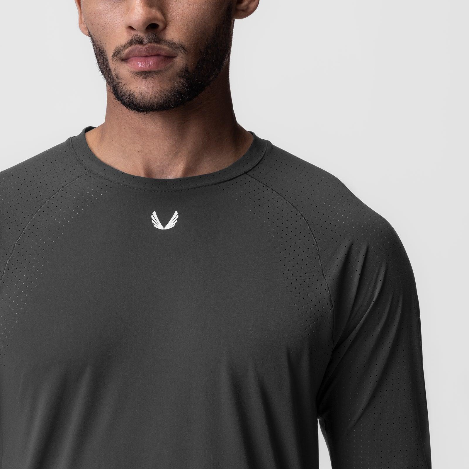 0947. Laser-Vent™ Established Long Sleeve - Black Product Image