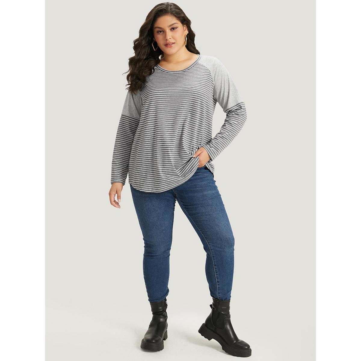 Plus Size Striped Patchwork Crew Neck Raglan Sleeve T-shirt Gray Women Casual Patchwork Striped Round Neck Dailywear T-shirts BloomChic 10/M Product Image