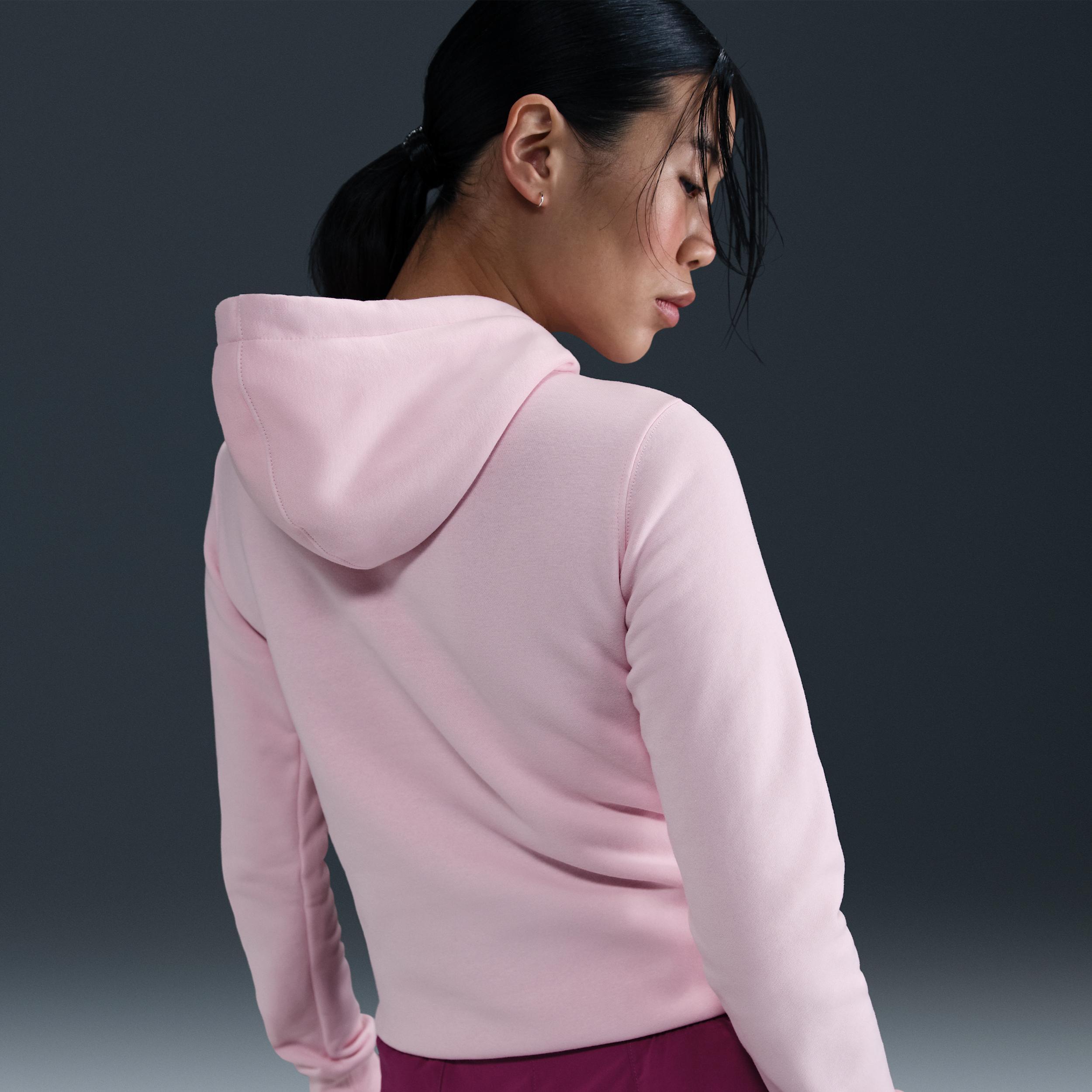 Nike Women's Wrestling Pullover Hoodie Product Image