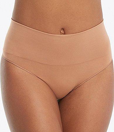 Everyday Shaping Thong SPANX Product Image