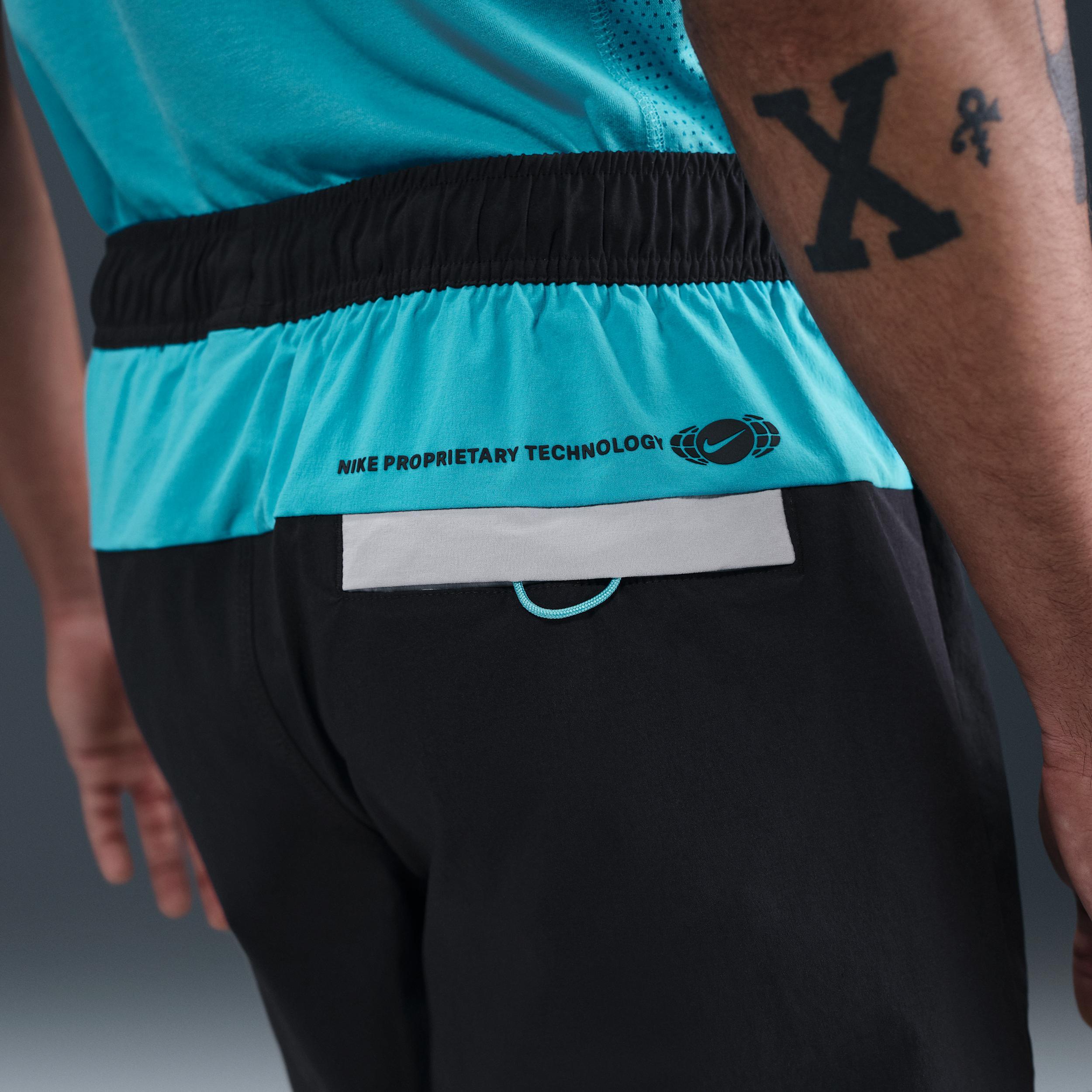 Nike Men's Tech Woven Shorts Product Image