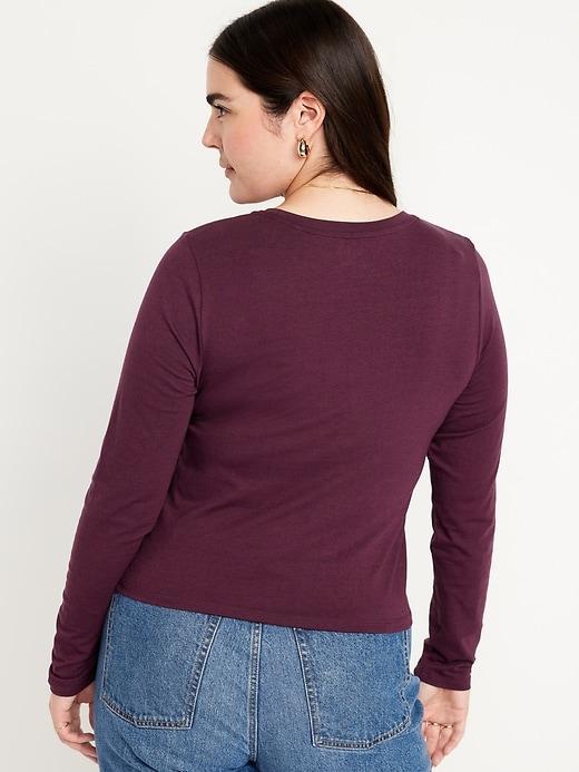 Long-Sleeve Bestee T-Shirt Product Image