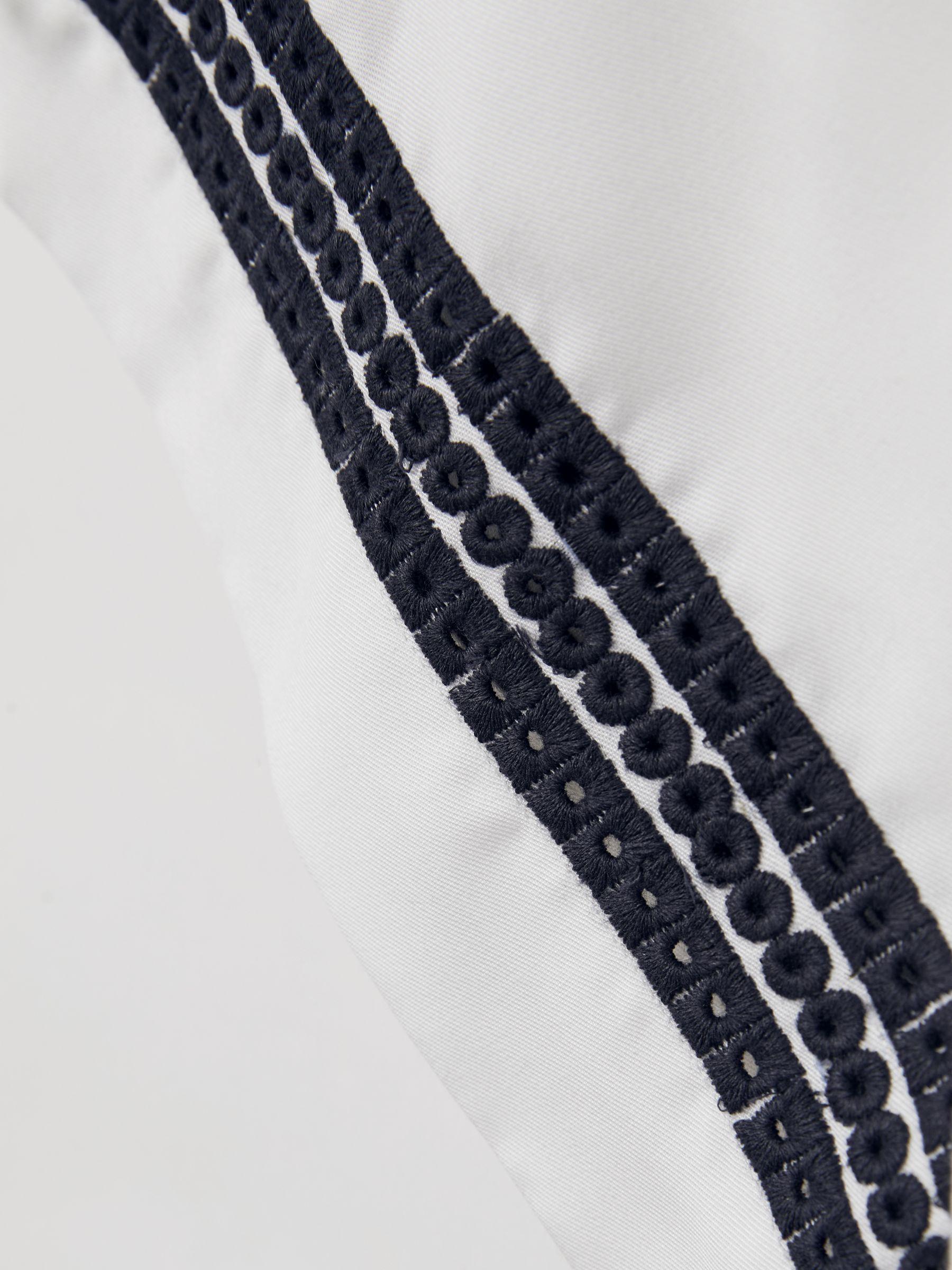 Relaxed Embroidered Trim Cuban Collar Shirt in White/Navy Product Image