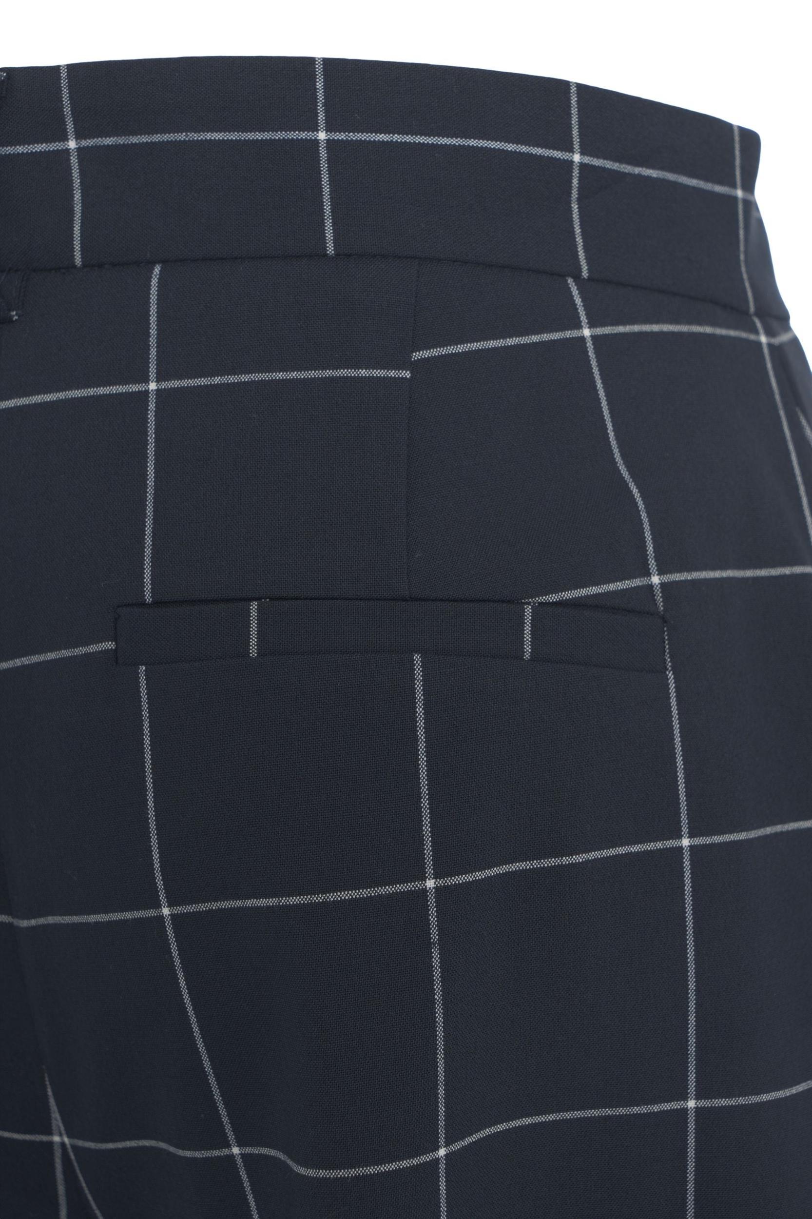 Pleated bermuda Product Image