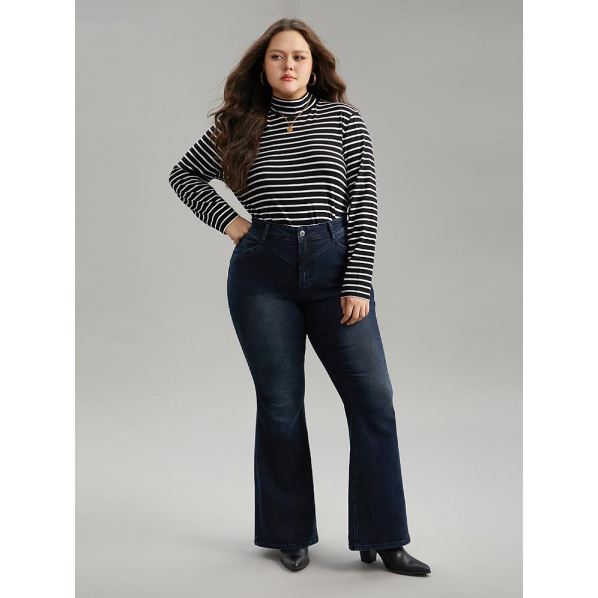 Plus Size Flare Leg Very Stretchy Pleated Patchwork Jeans Women Midnight Casual Plain Plain High stretch Pocket Jeans BloomChic 16/1X Product Image