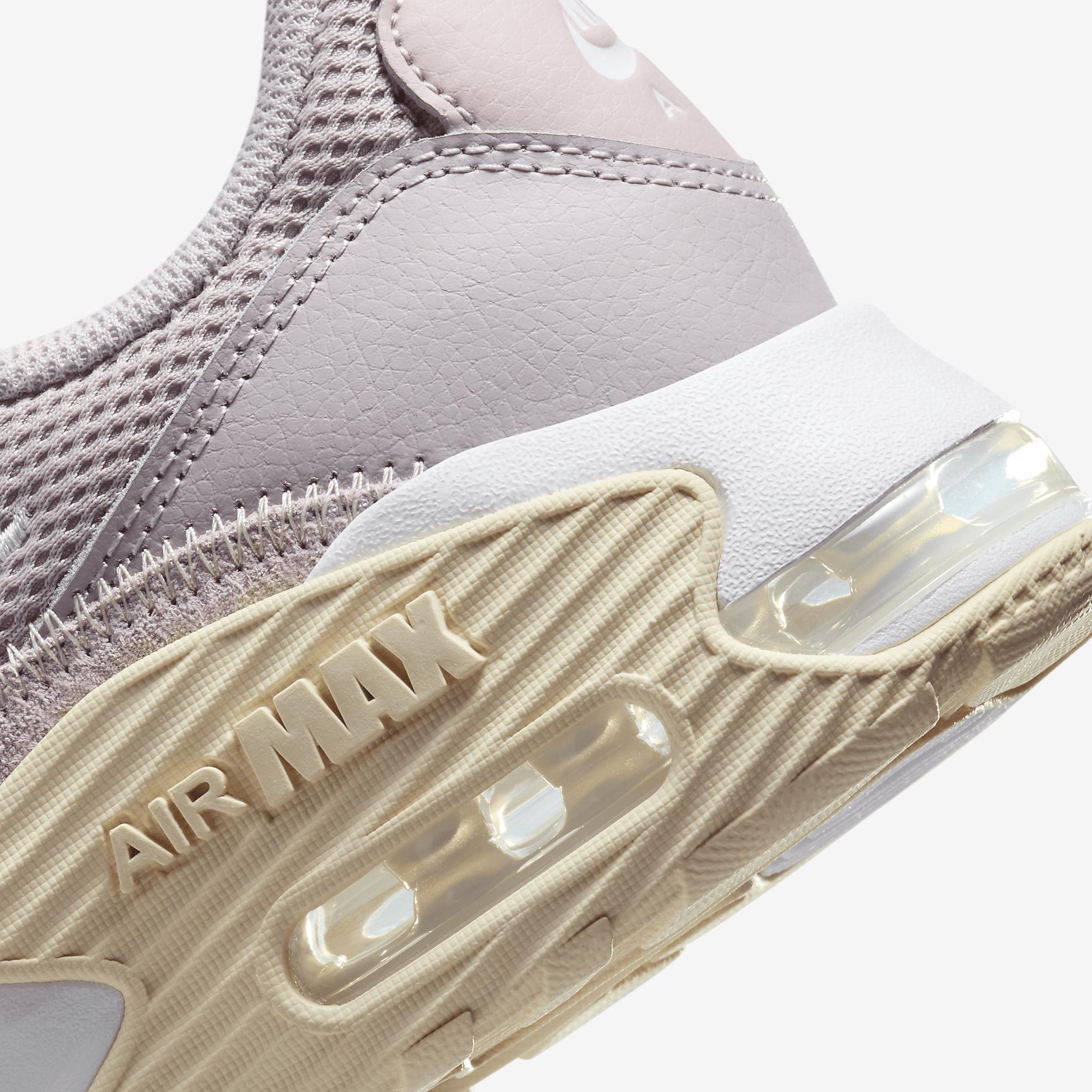 Nike Women's Air Max Excee Shoes Product Image