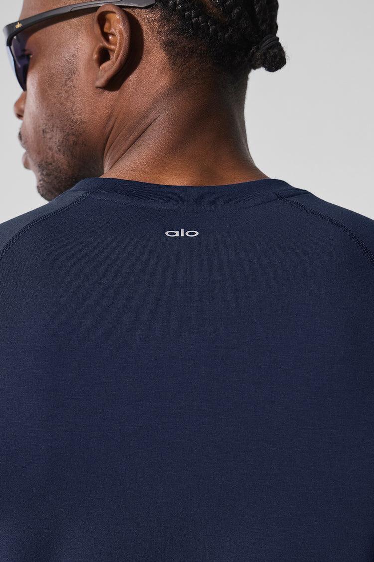 ALO Vapor Crewneck Short Sleeve - Navy Product Image