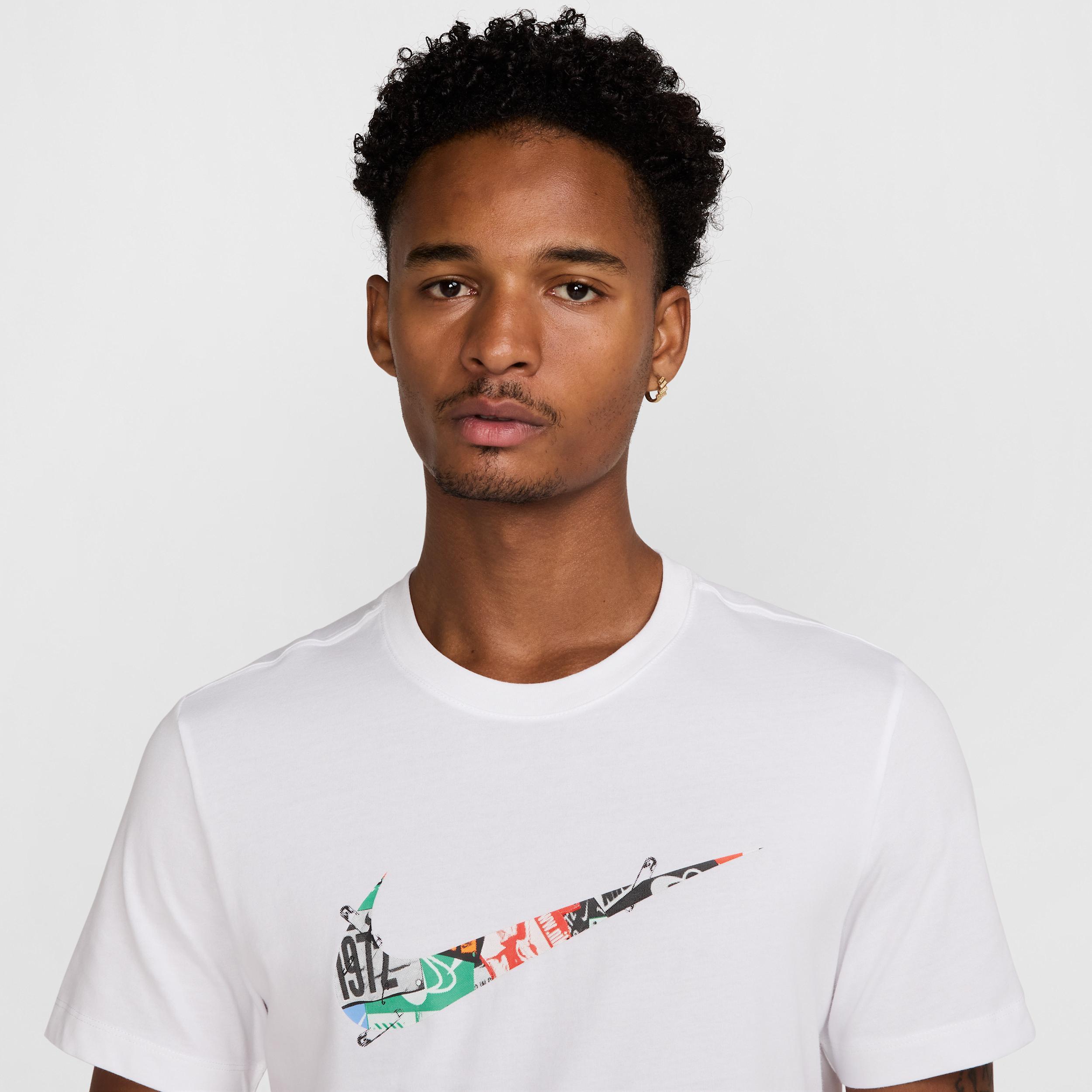 Nike Men's Dri-FIT Running T-Shirt Product Image