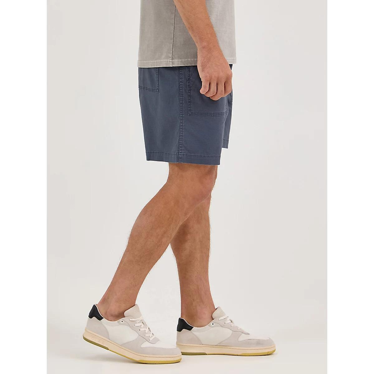 Men's Utility Pull On Short in Ombre Product Image