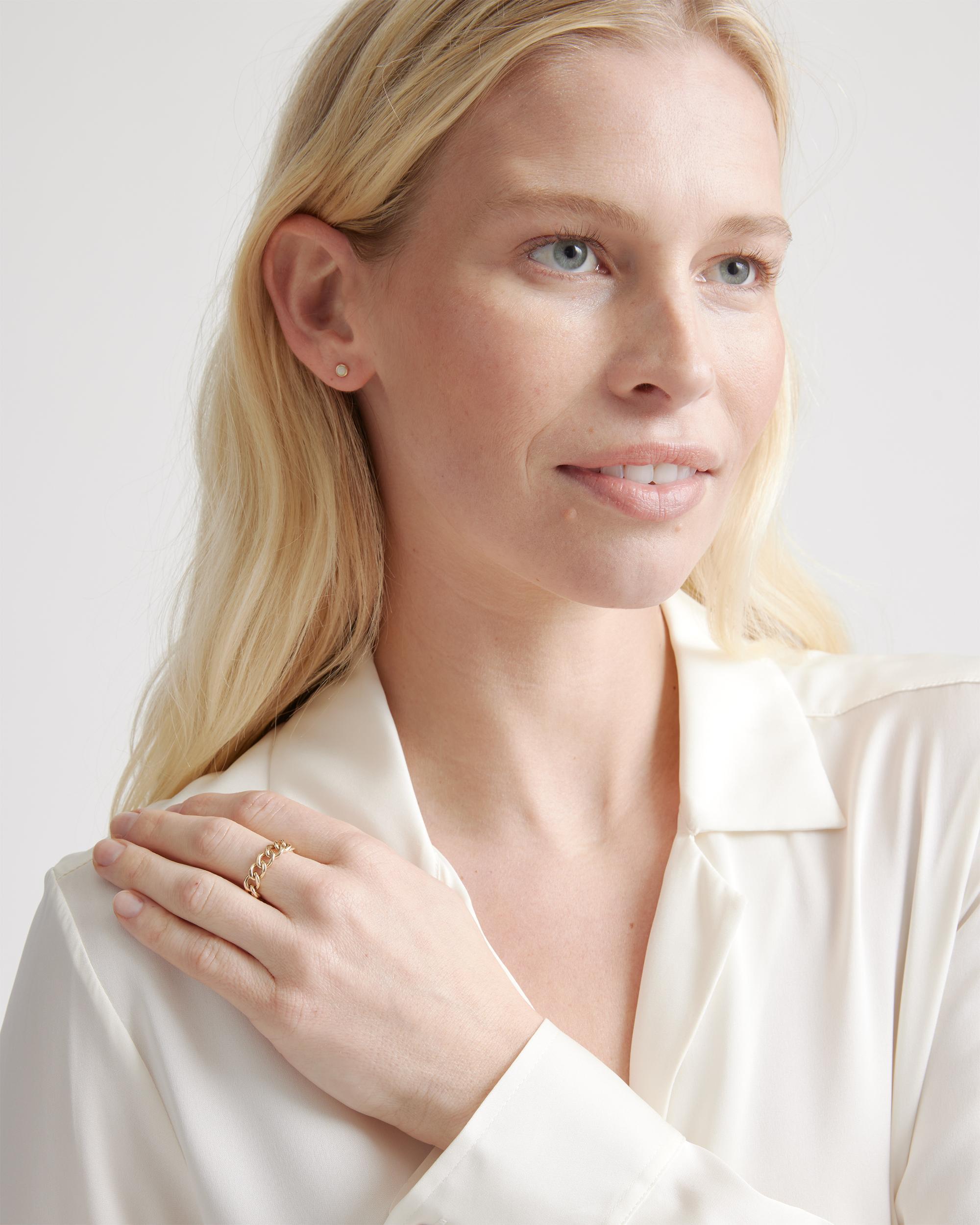 Quince | Women's 14K Gold Curb Chain Ring Product Image