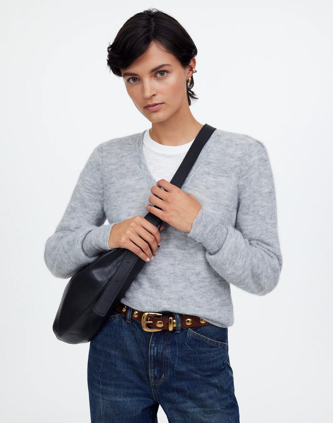 The Essential Curve Shoulder Bag Product Image