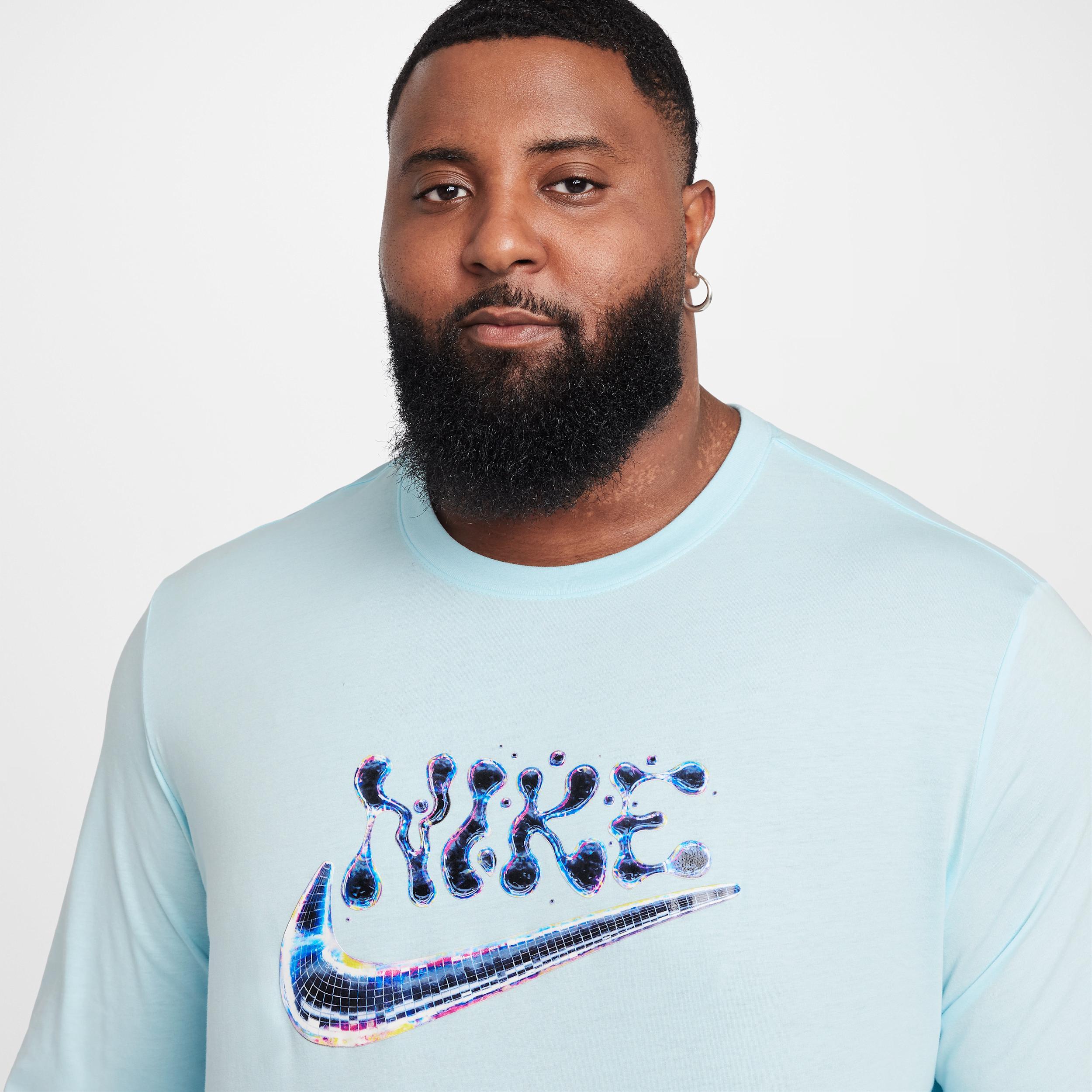 Mens Nike Sportswear Club Long-Sleeve T-Shirt Product Image
